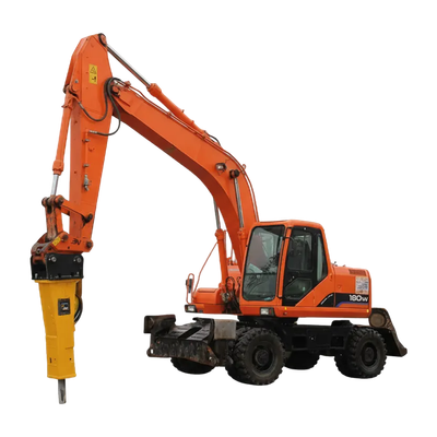 Полноповоротный колёсный экскаватор 140 с гидромолотом2e143854-8aba-437a-9550-33db92498e12